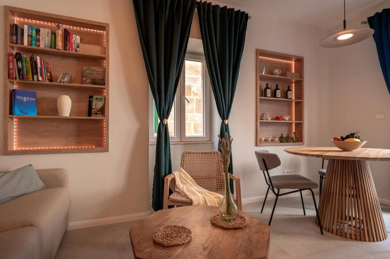Good Vibrations In Center 80m2 For 2 Glavica Apartment