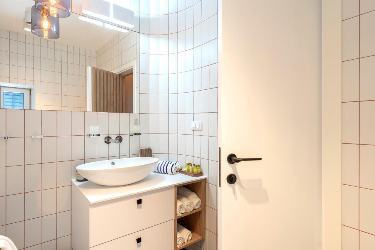 Good Vibrations In Center 80m2 For 2 Glavica Apartment Hvar Town