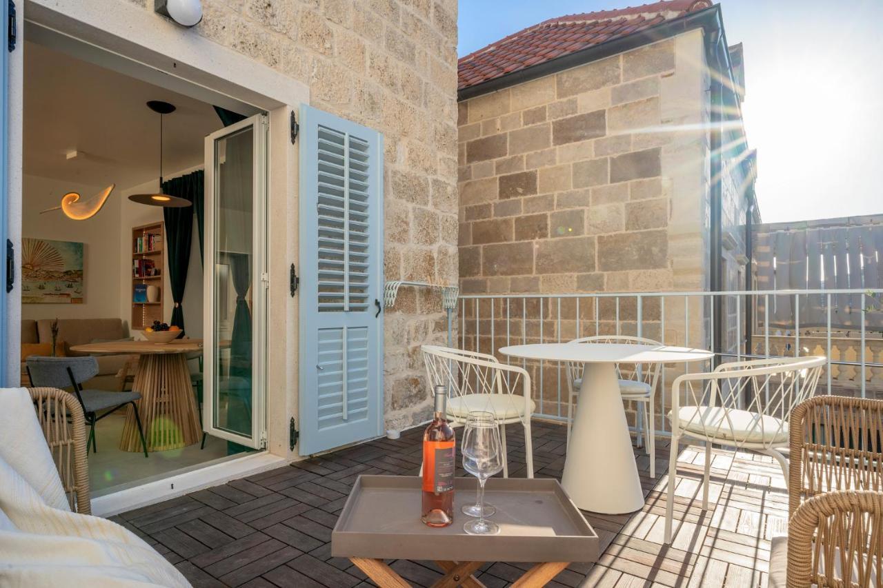 Apartment Good Vibrations In Center 80m2 For 2 Glavica Hvar Town